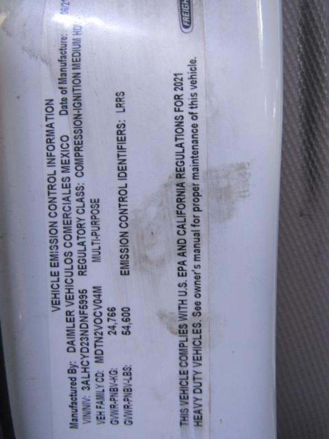 Used 2022 Freightliner M2 106