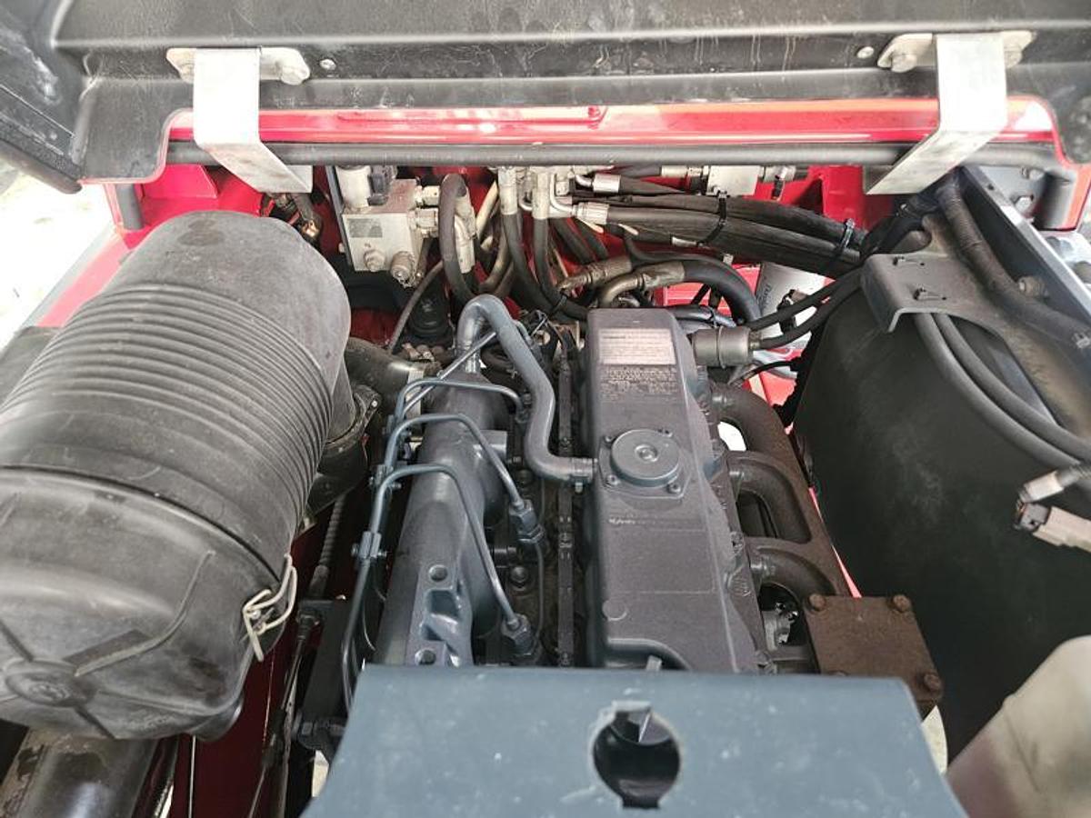 Used 2014 Moffett M55