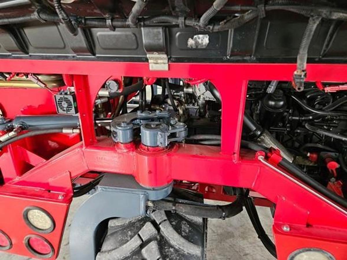 Used 2015 Moffett M8 55.3