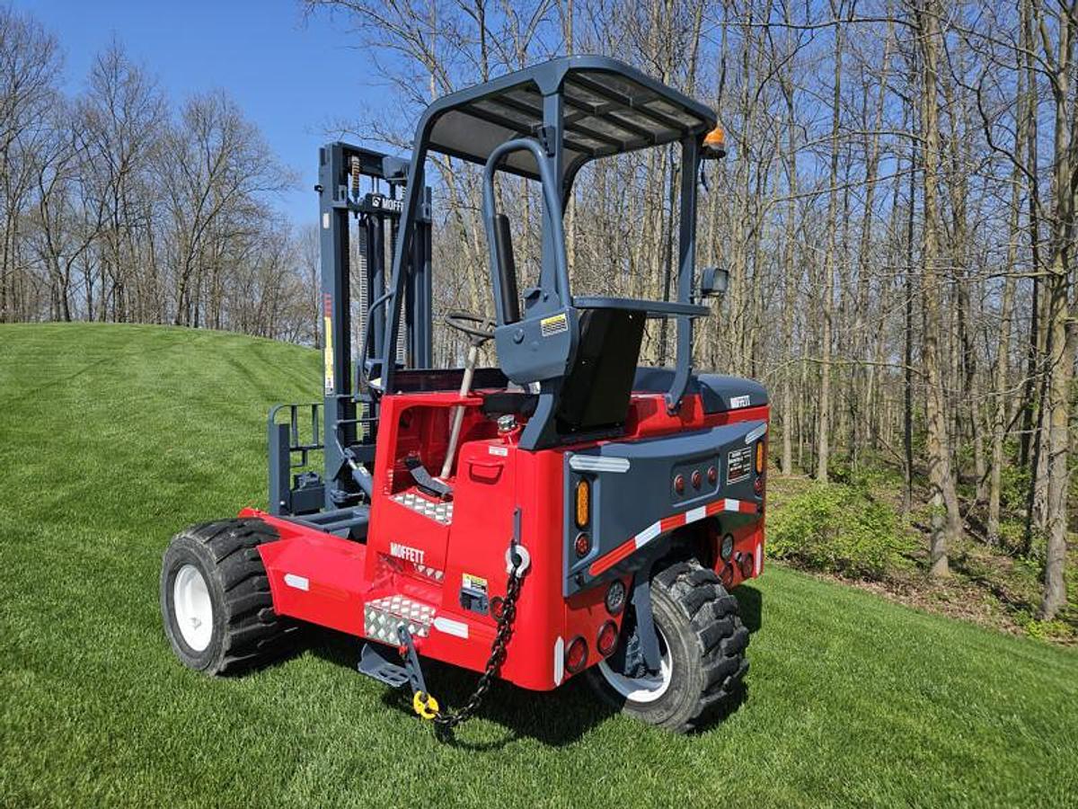 Used 2014 Moffett M70