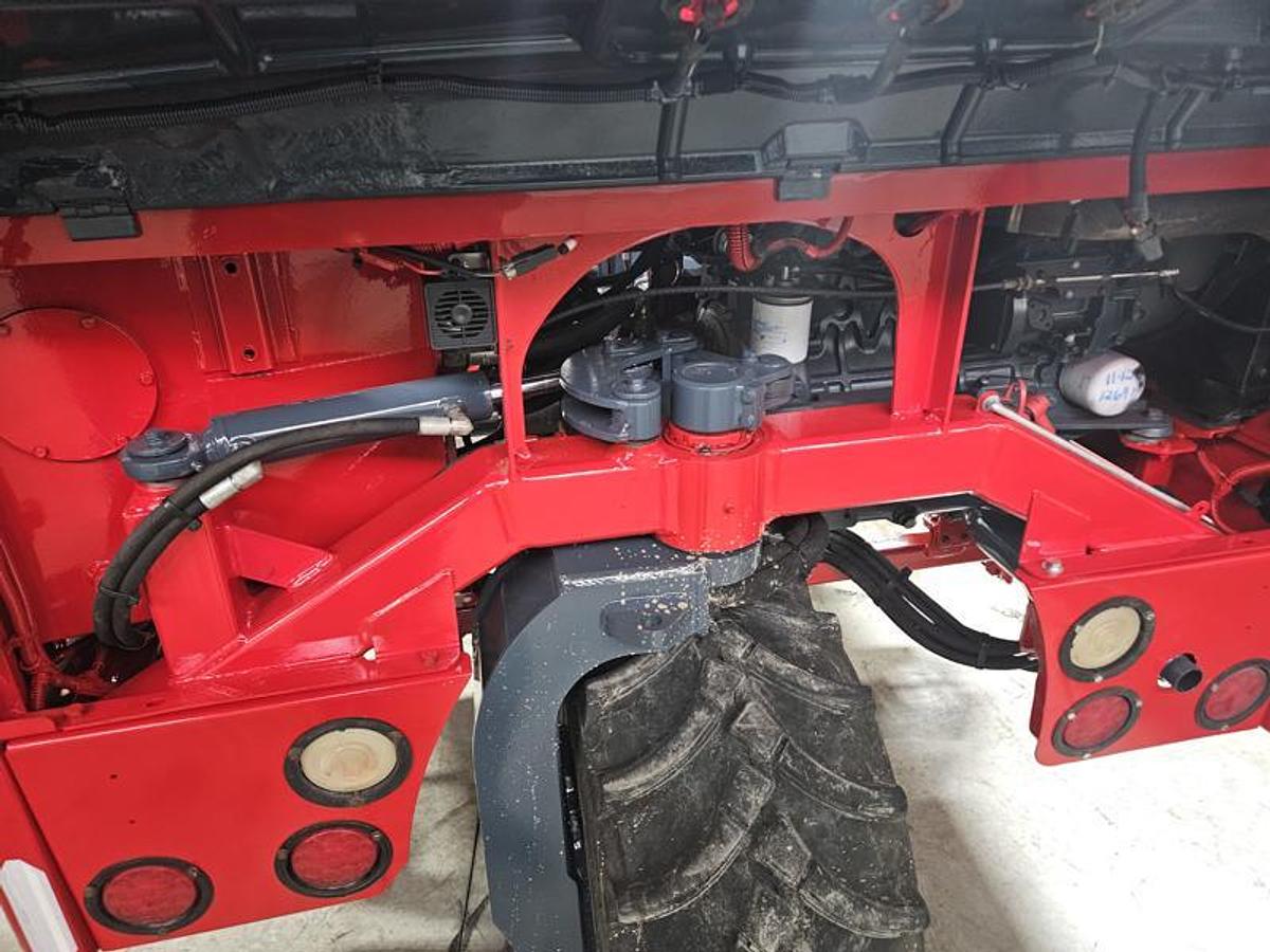 Used 2012 Moffett M70