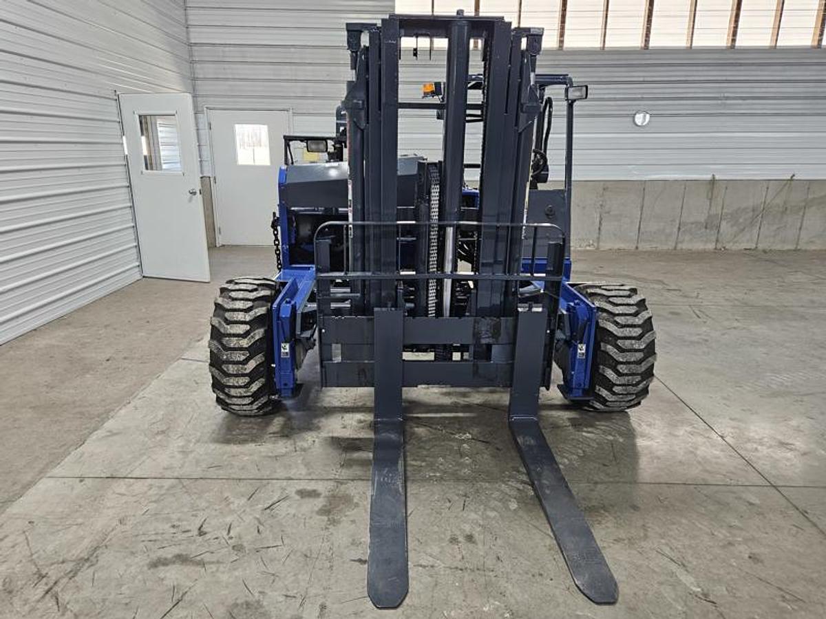 Used 2017 Moffett M8 55.3LP