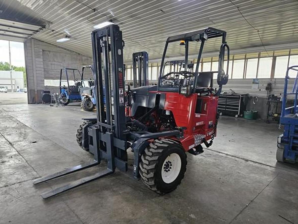 Used 2012 Moffett M50.4 4 Way