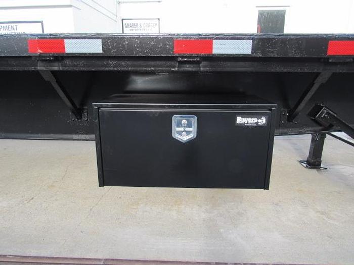 Used 2016 Great Dane Trailers 45' X 102" Flatbed Moffett Trailer