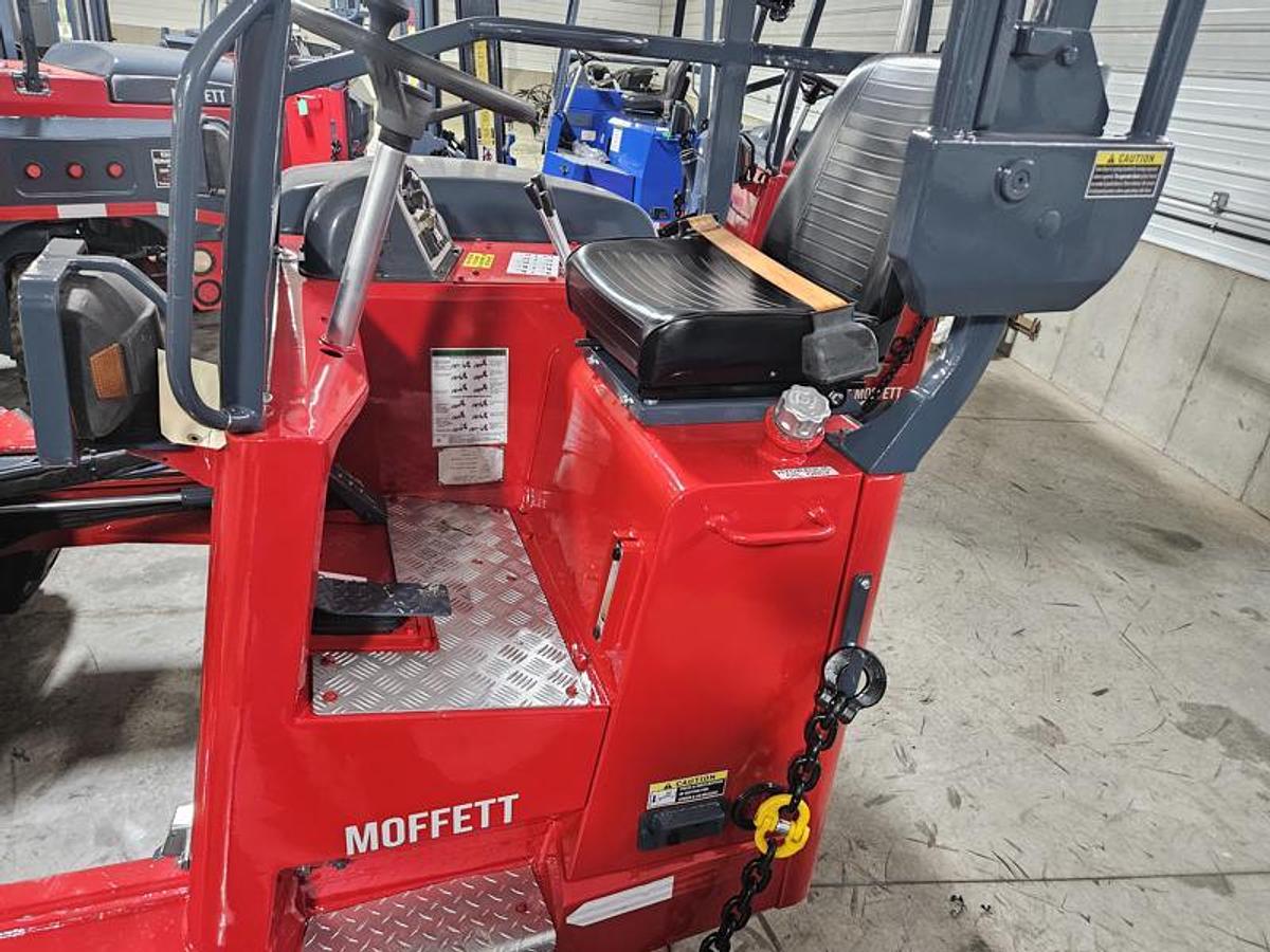 Used 2012 Moffett M70