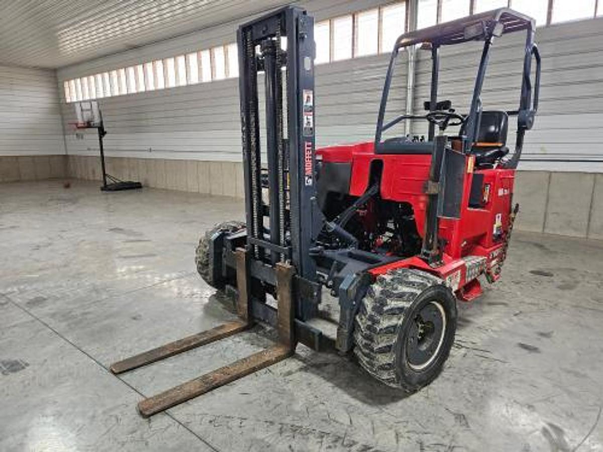 Used 2014 Moffett M8 55.4 4 Way