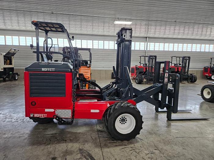 Used 2019 Moffett M8 55.3P
