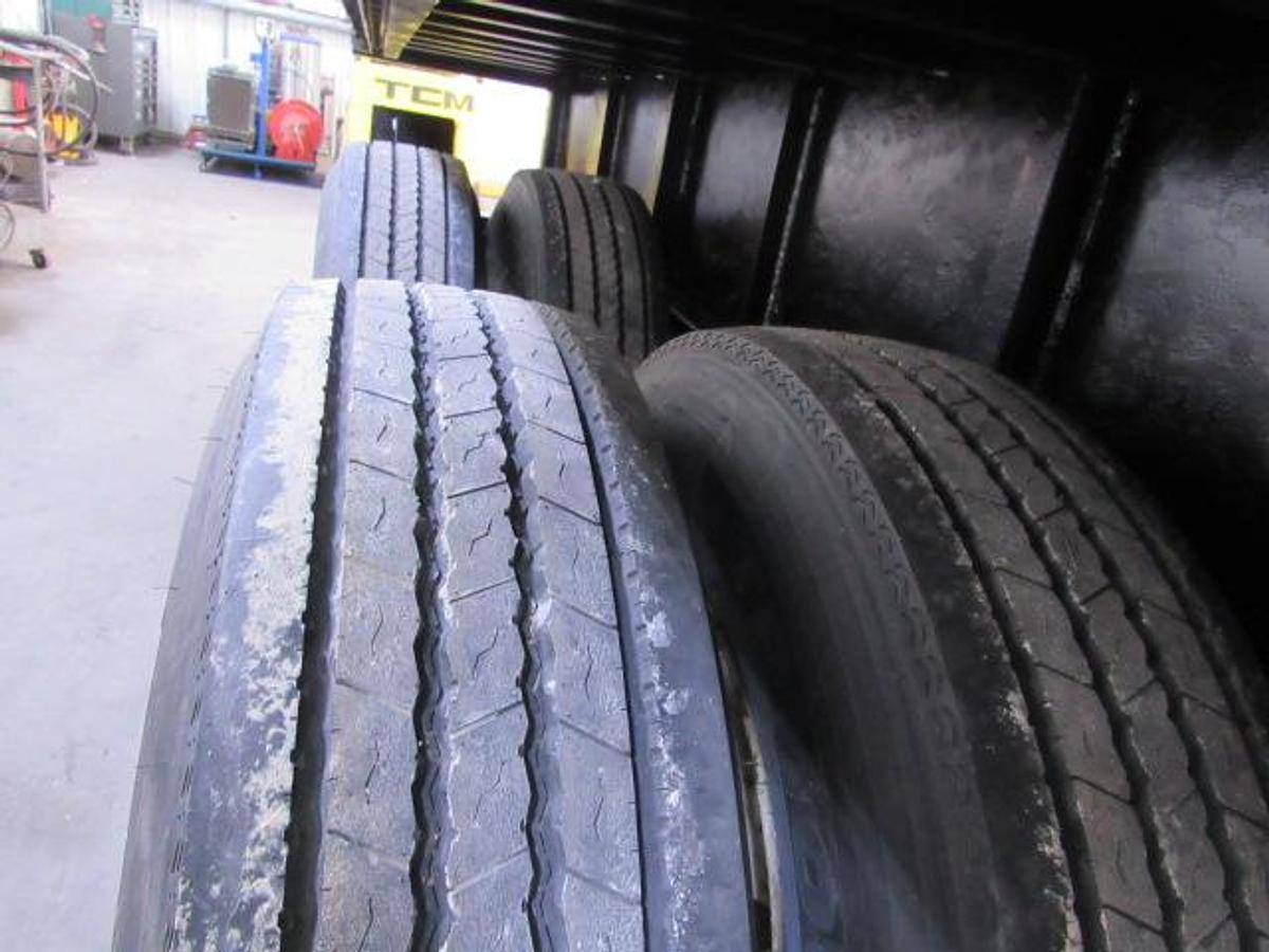 Used 2014 Utility 45' X 102 Princeton/Moffett Trailer