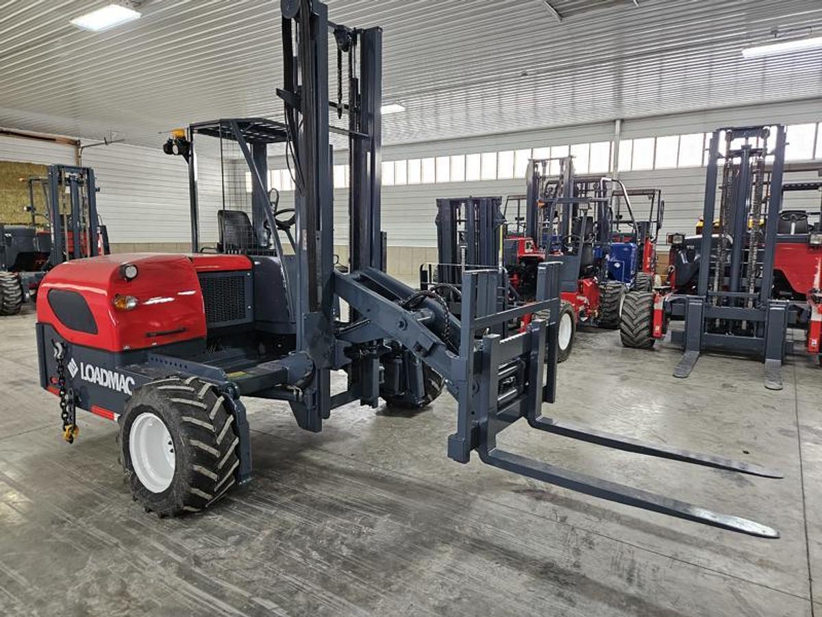 Used 2018 LOADMAC 825.4   4 Way Forklift w/Extended Reach