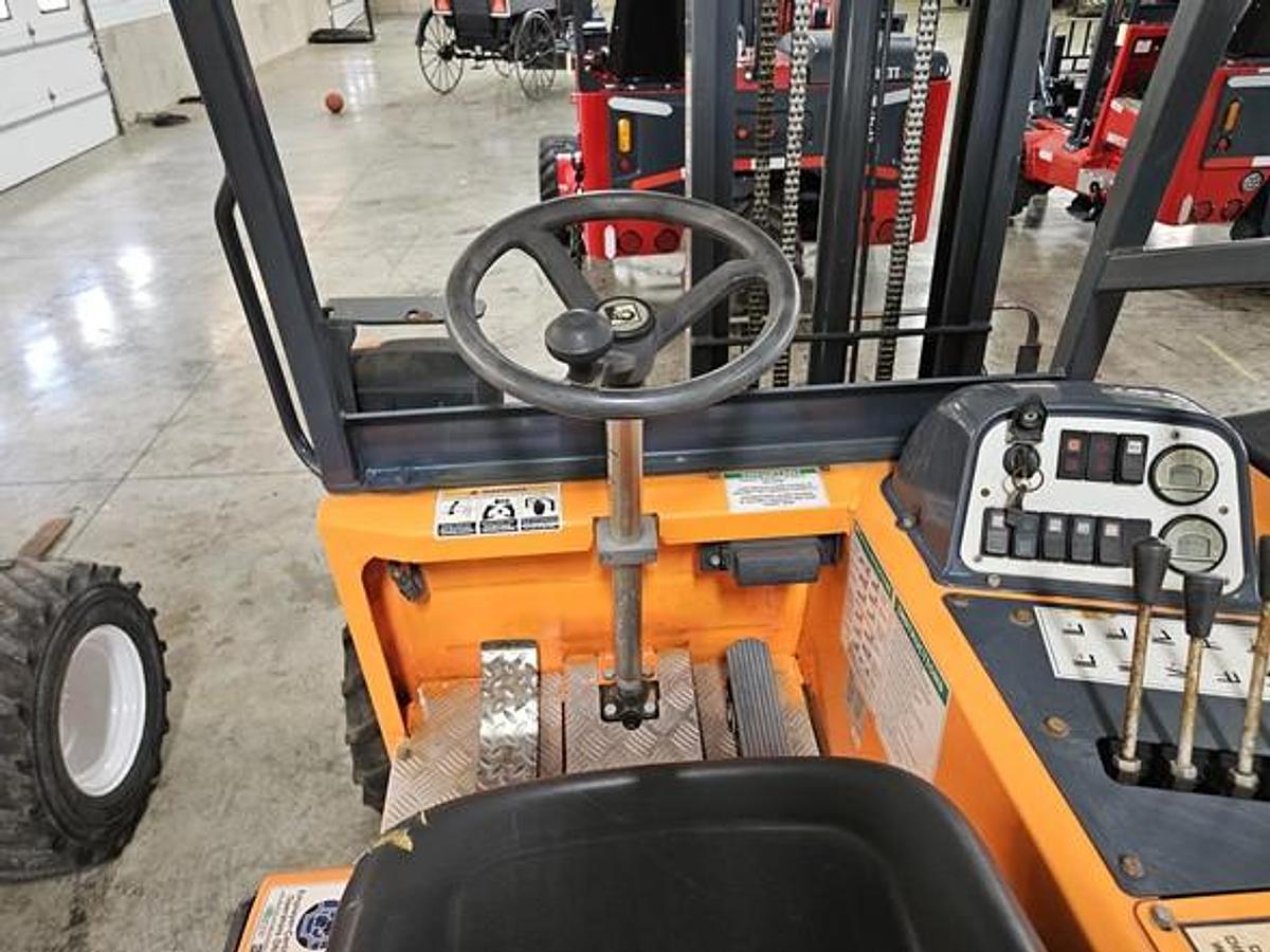 Used 2018 Moffett M8 55.3NX