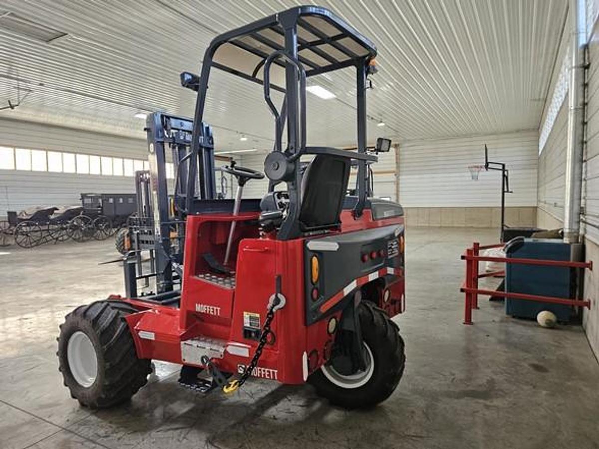 Used 2015 Moffett M8 55.3