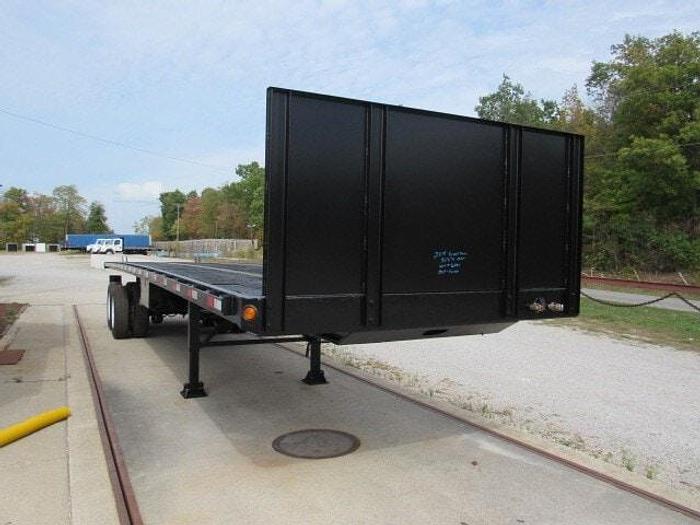 Used 2013 Great Dane Trailers 36' 6" X 102" Flatbed Moffett Trailer