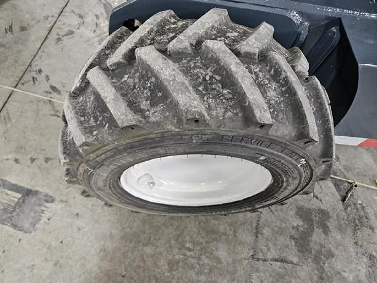 Used 2018 LOADMAC 825  2 Way Forklift w/Extended Reach