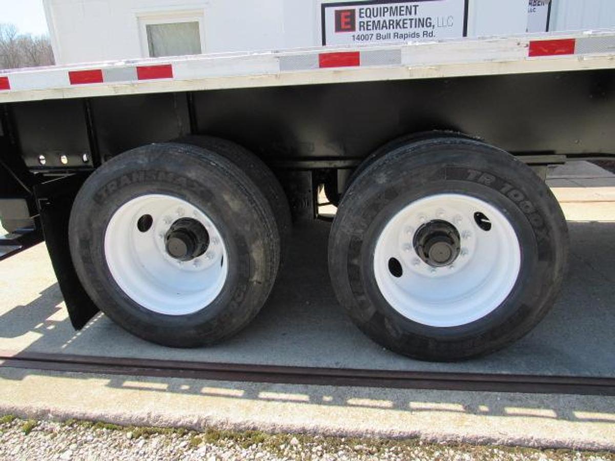 Used 2016 Utility 36' 6" X 102 Alum Combo Princeton/Moffett Trailer