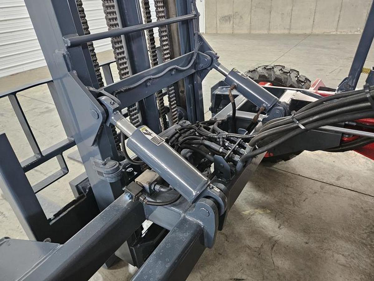 Used 2013  Moffett M 55.4  4 Way