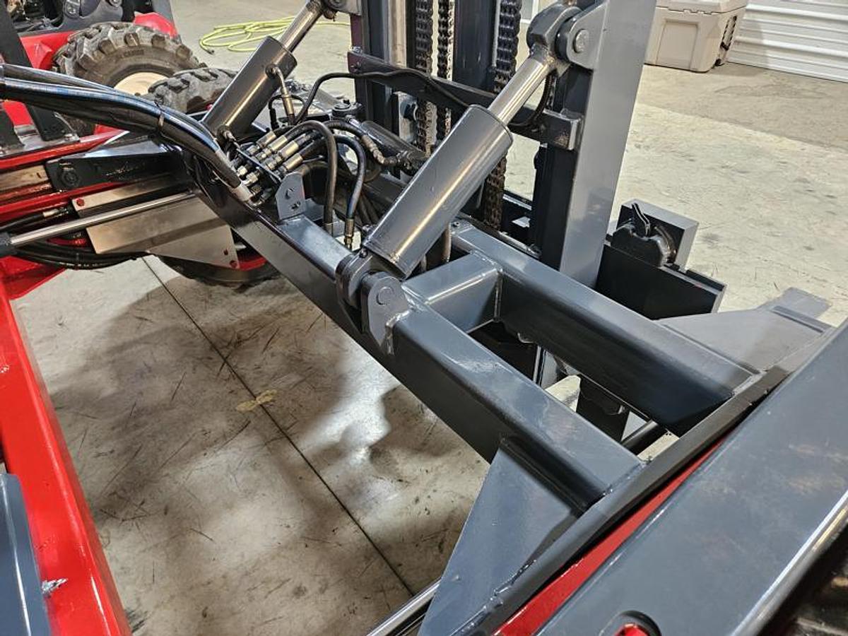 Used 2007  Moffett M 55.4  4 Way