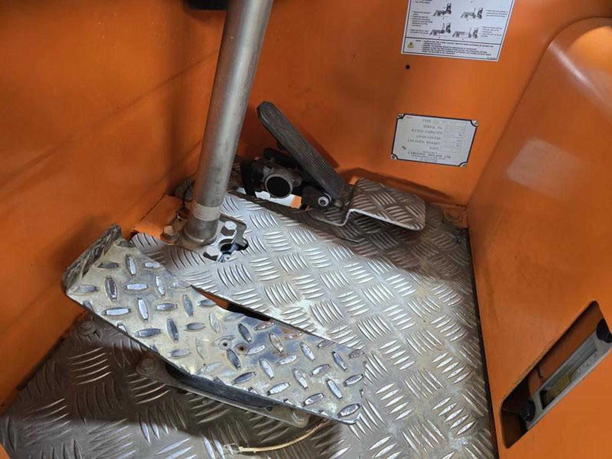 Used 2016 Moffett M8 55.3