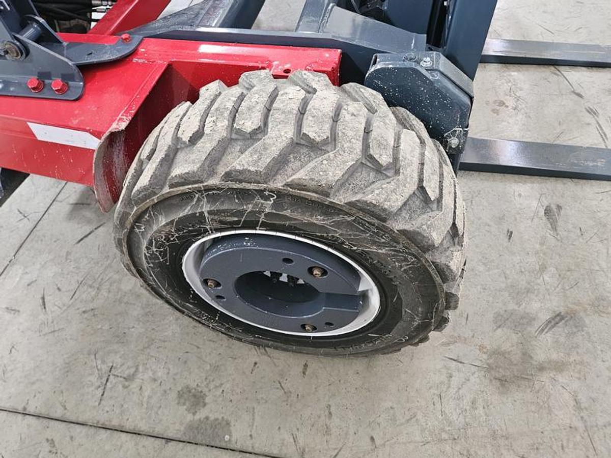 Used 2019 Moffett M8 55.4 4 Way