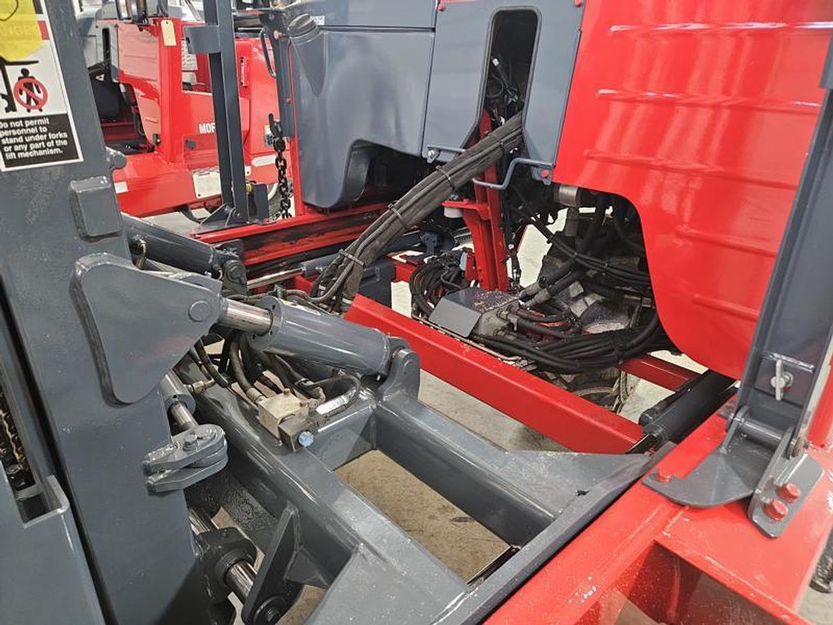 Used 2019 Moffett M8 55.4 4 Way