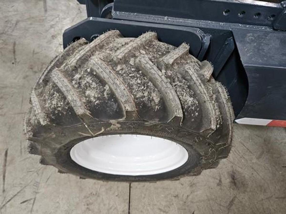 Used 2018 LOADMAC 825  2 Way Forklift w/Extended Reach