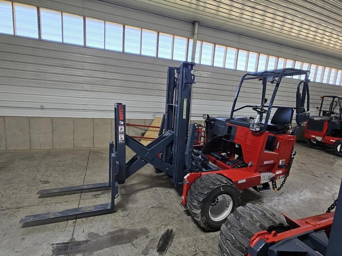 Used 2008 Moffett M55.P