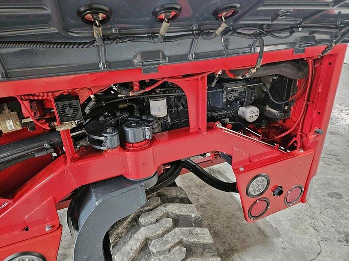 Used 2014 Moffett M55