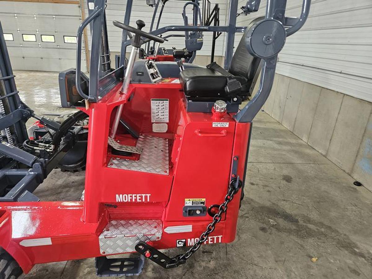 Used 2014 Moffett M55