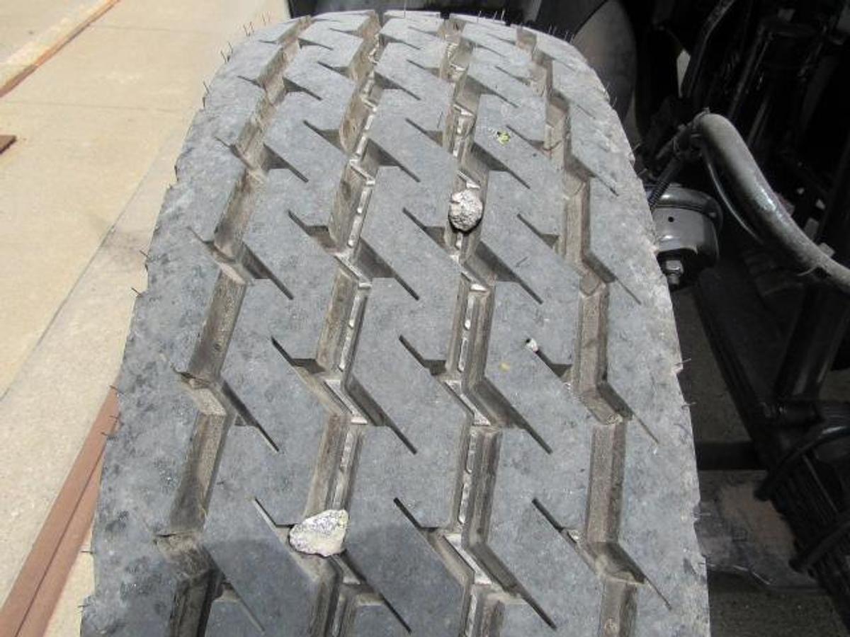 Used 2021 Kenworth T370 Flatbed Truck