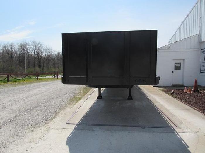 Used 2016 Great Dane Trailers 36' 6" X 102" Flatbed Moffett Trailer