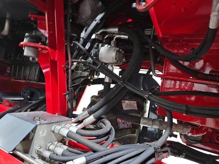 Used 2019 Moffett M8 55.3NX