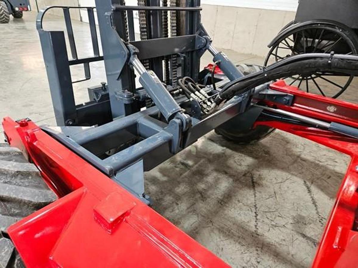 Used 2013 Moffett M70