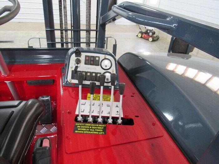 Used 2007 Moffett M50