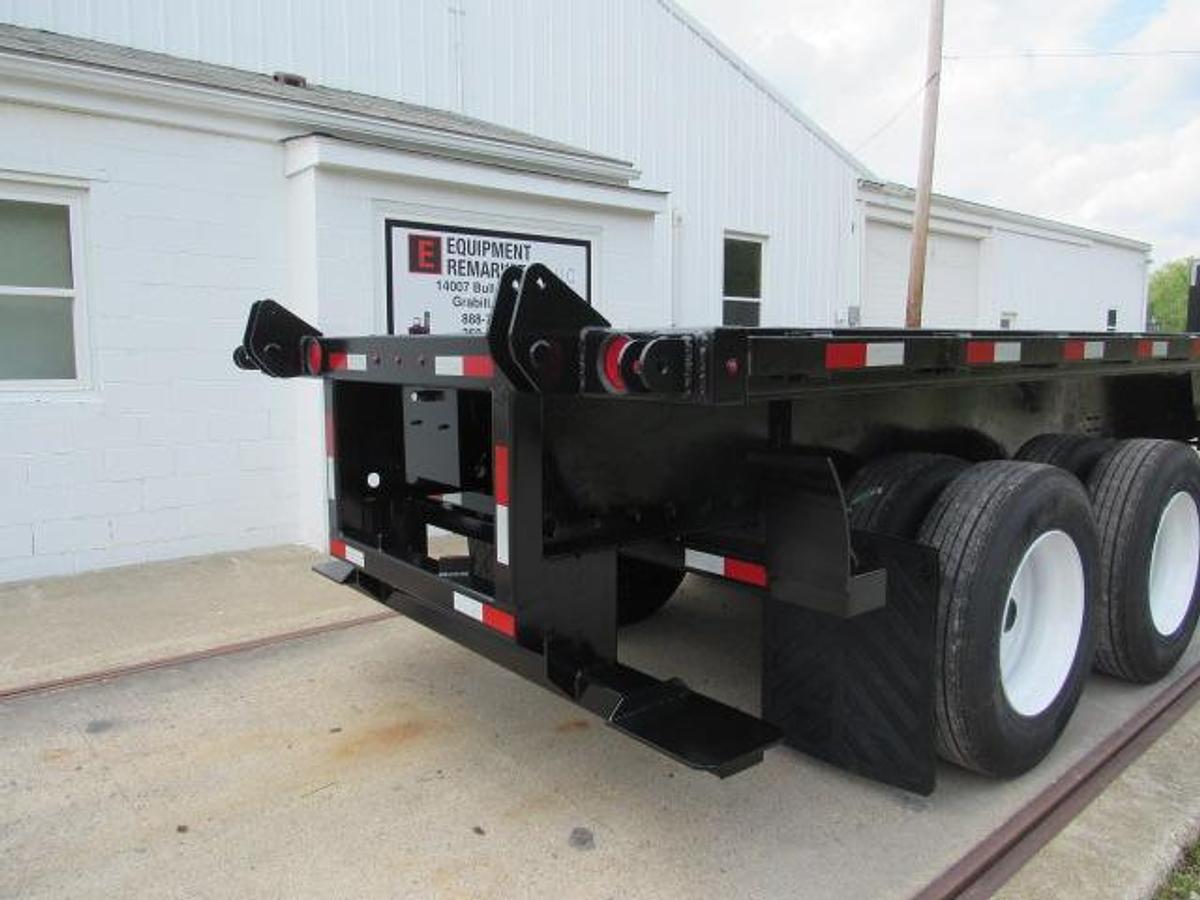 Used 2016 Great Dane Trailers 36' 6" X 102" Flatbed Moffett Trailer