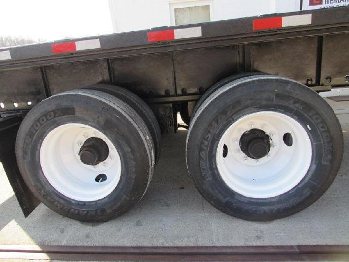 Used 2013 Utility 45' X 102 Princeton/Moffett Trailer