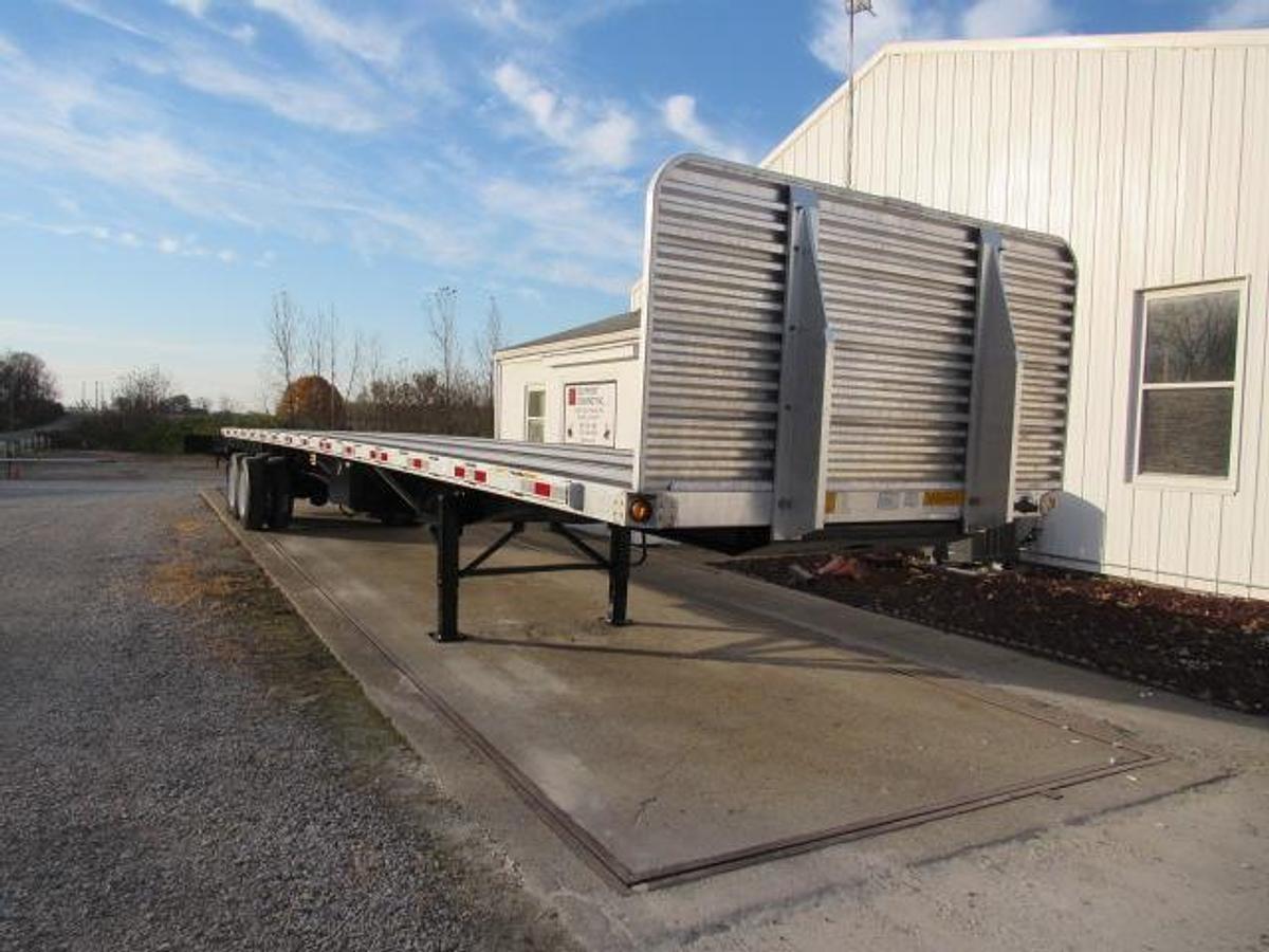 Used 2015 Utility 45' X 102 Alum Combo Princeton/Moffett Trailer