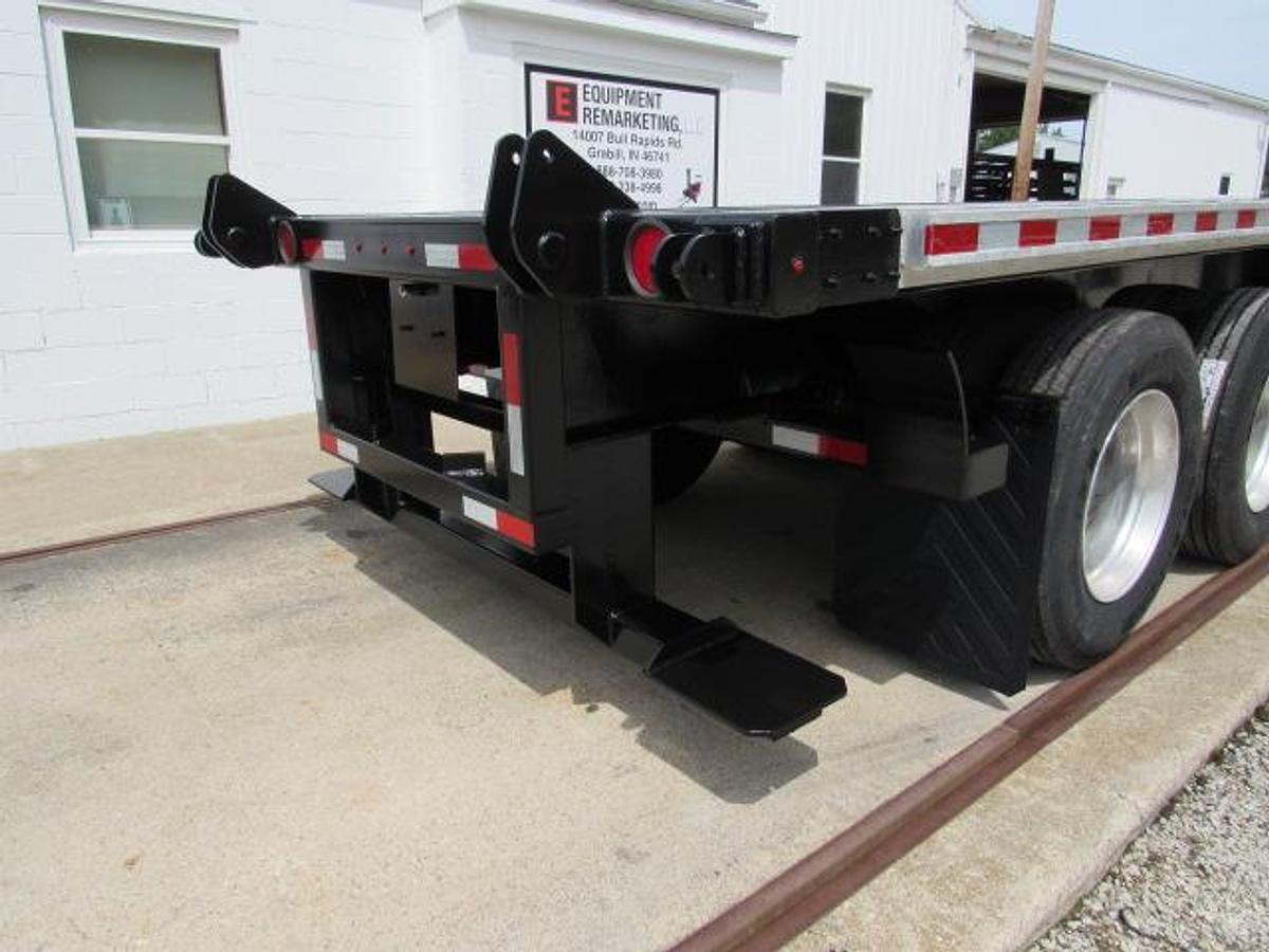 Used 2015 Fontaine 36' 6" X 102" Aluminum Combo Princeton/Moffett Trailer