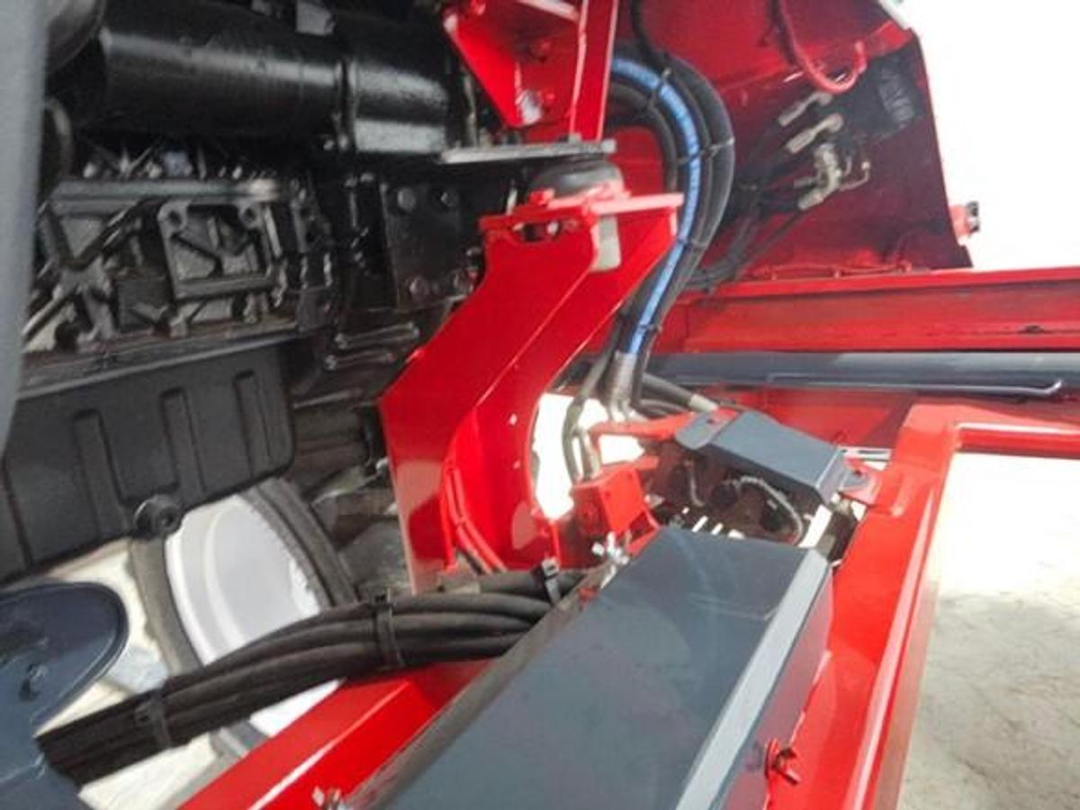 Used 2015 Moffett M8 70.3