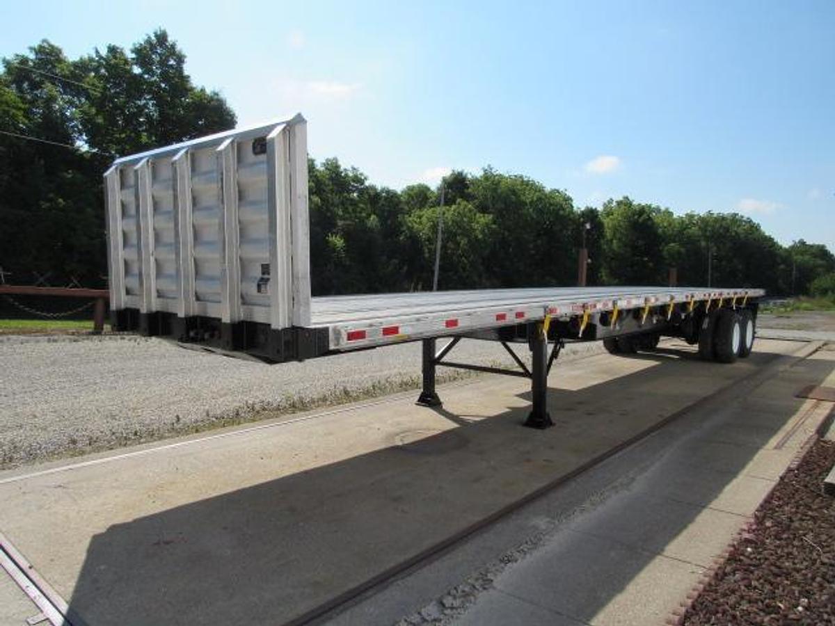 Used 2015 Great Dane Trailers 45 X 102 Aluminum Combo Moffett Trailer