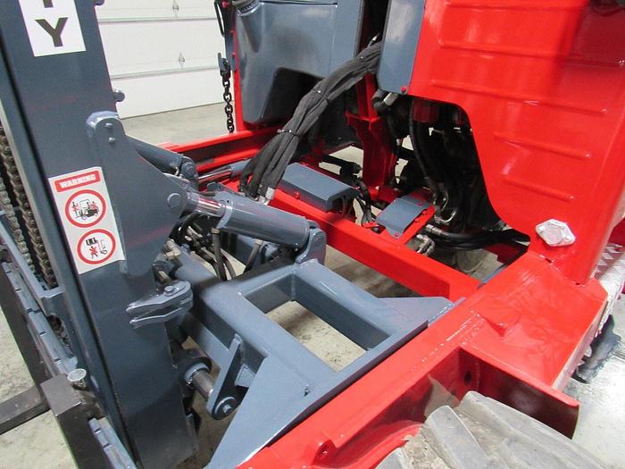 Used 2014 Moffett M55