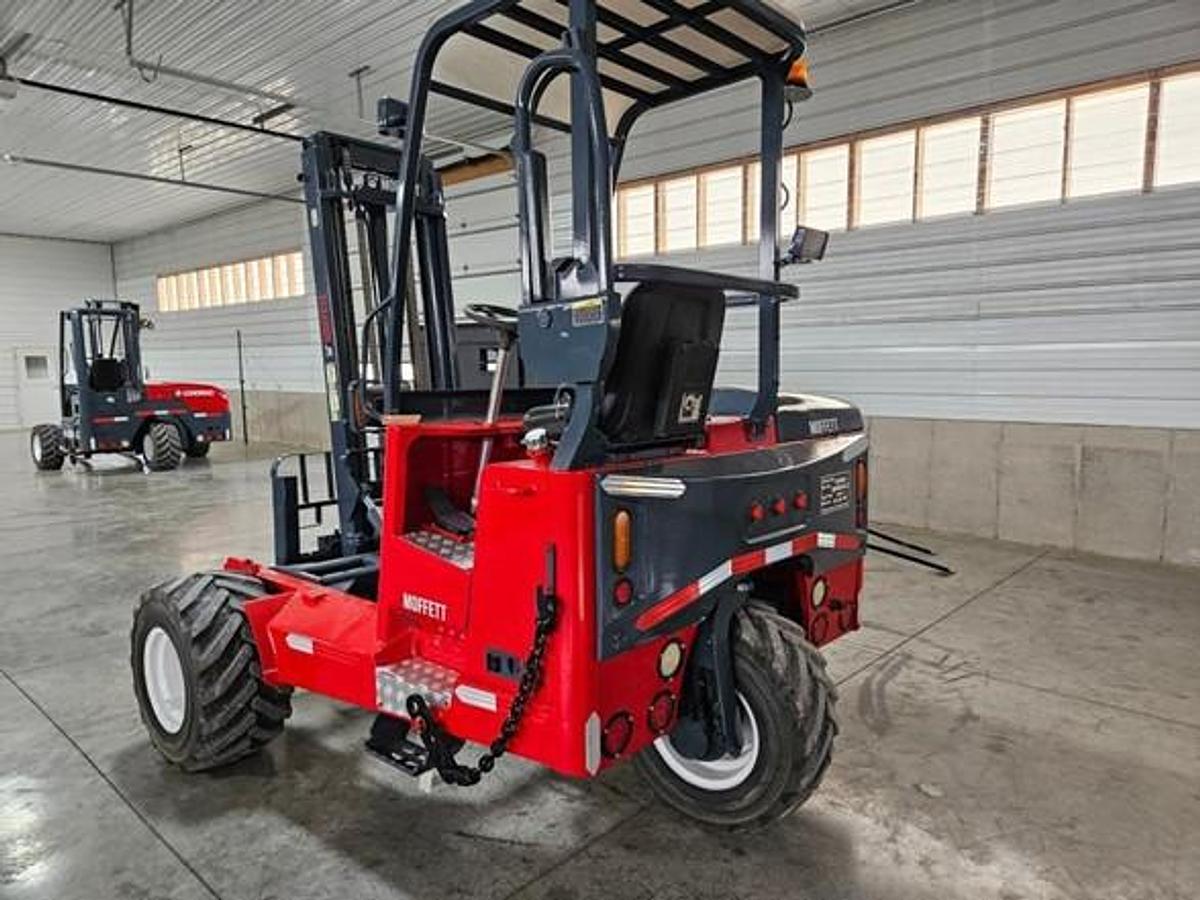 Used 2013 Moffett M70