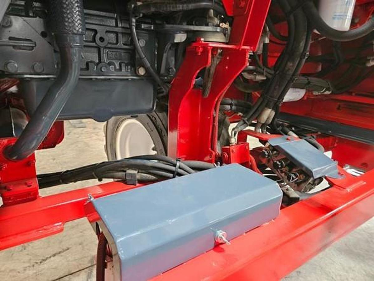 Used 2013 Moffett M70