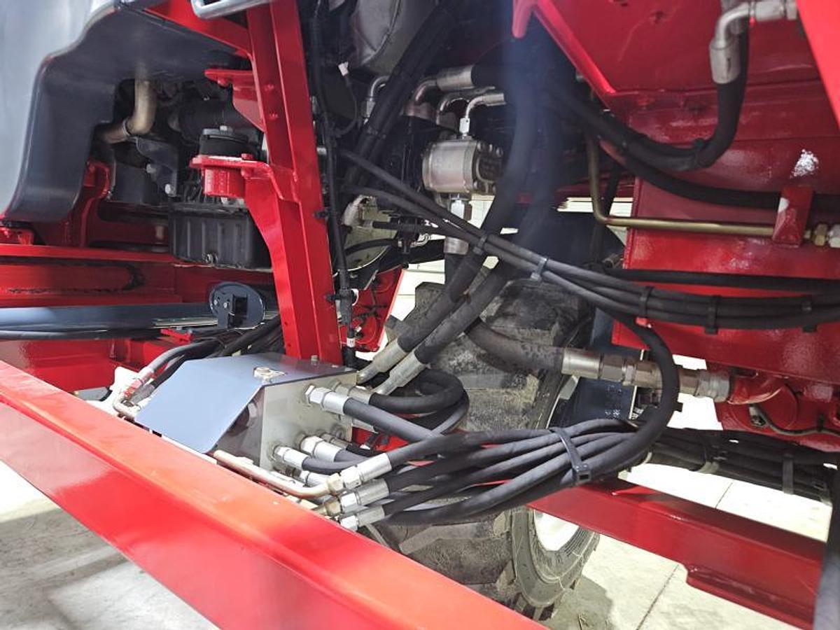 Used 2018 Moffett M8 70.3