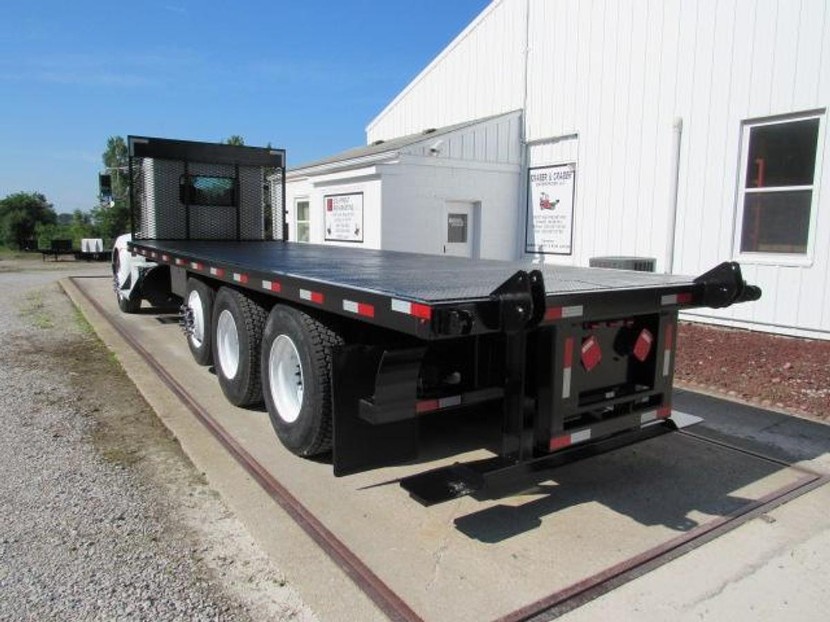Used 2021 Kenworth T370 Flatbed Truck
