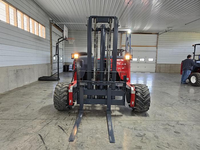 Used 2016 Moffett M8 55.3