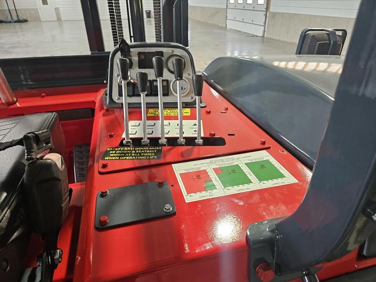Used 2013 Moffett M55