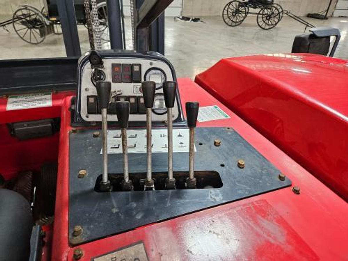 Used 2017 Moffett M8 55.4  4 Way