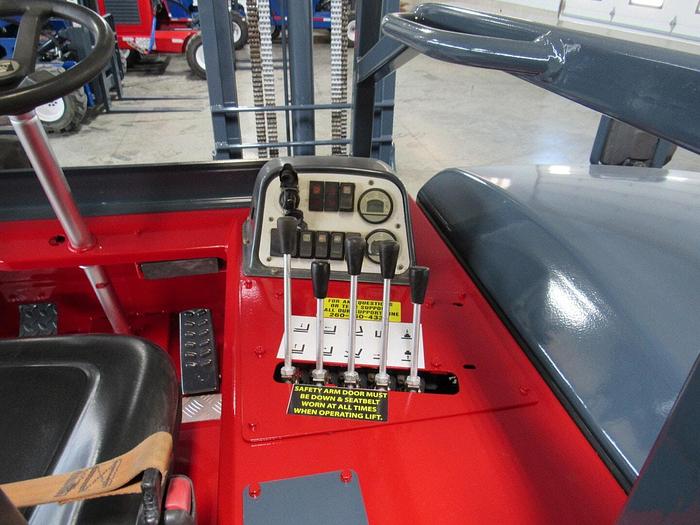 Used 2014 Moffett M55