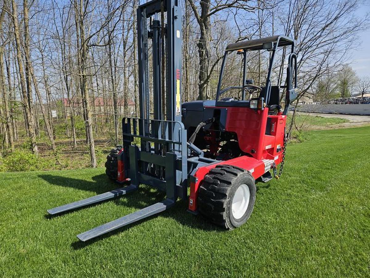 Used 2014 Moffett M70