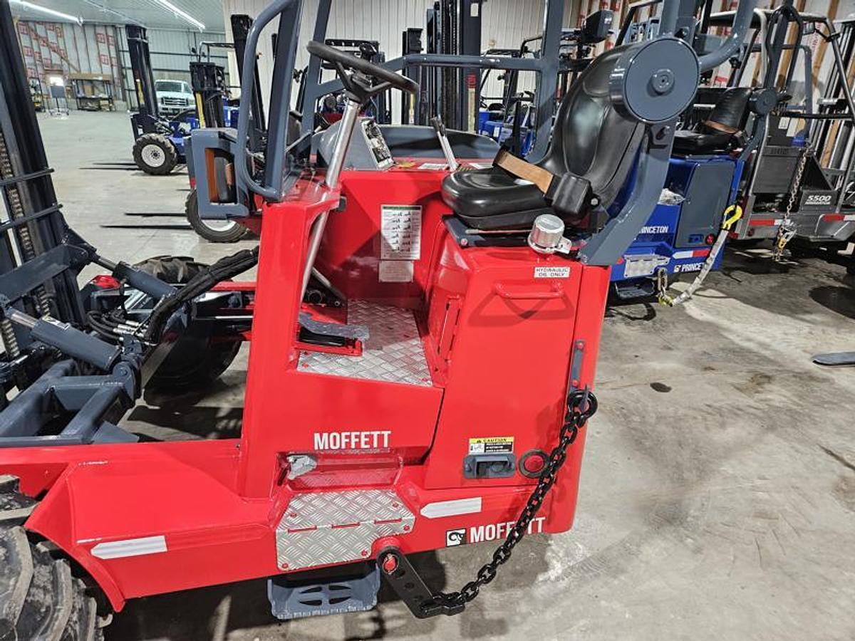 Used 2015 Moffett M8 55.3