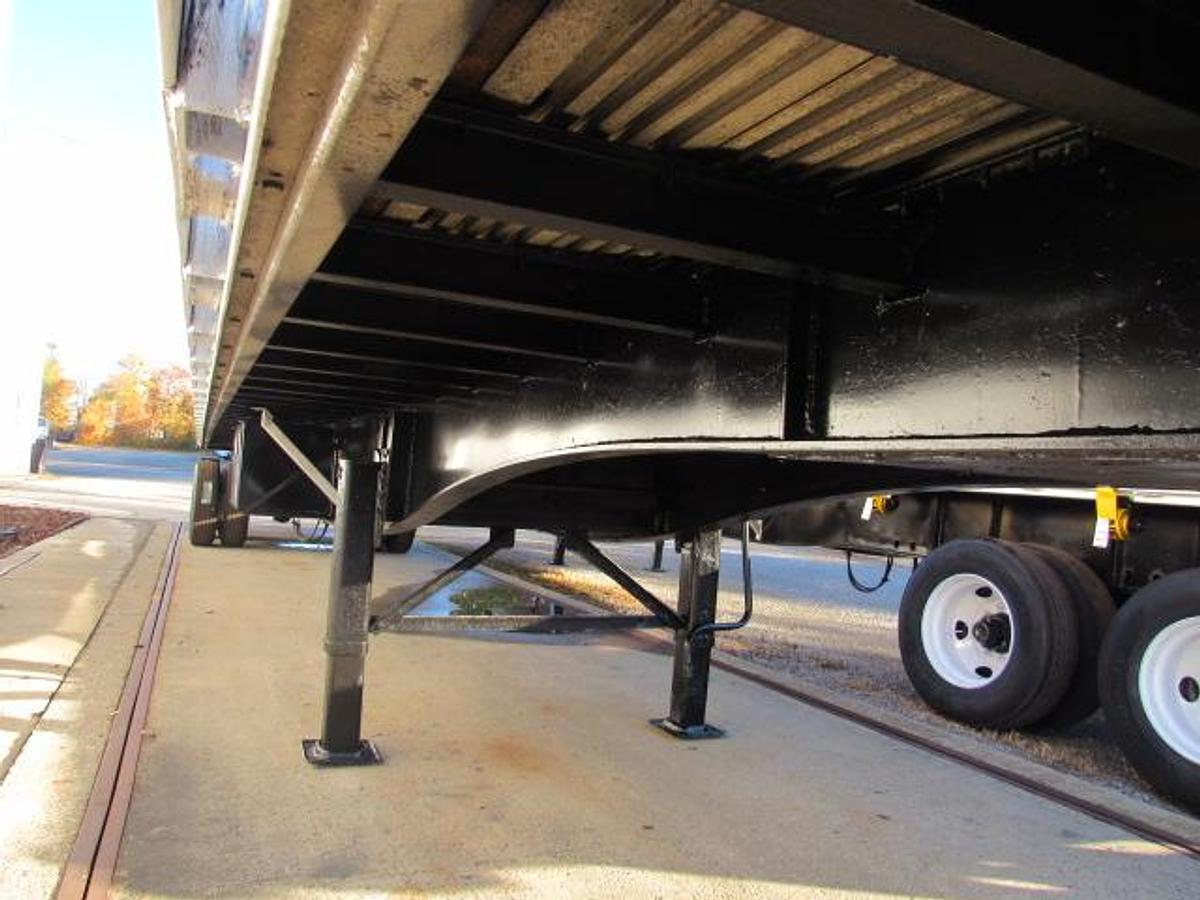 Used 2015 Utility 48' X 102 Alum Combo Princeton/Moffett Trailer